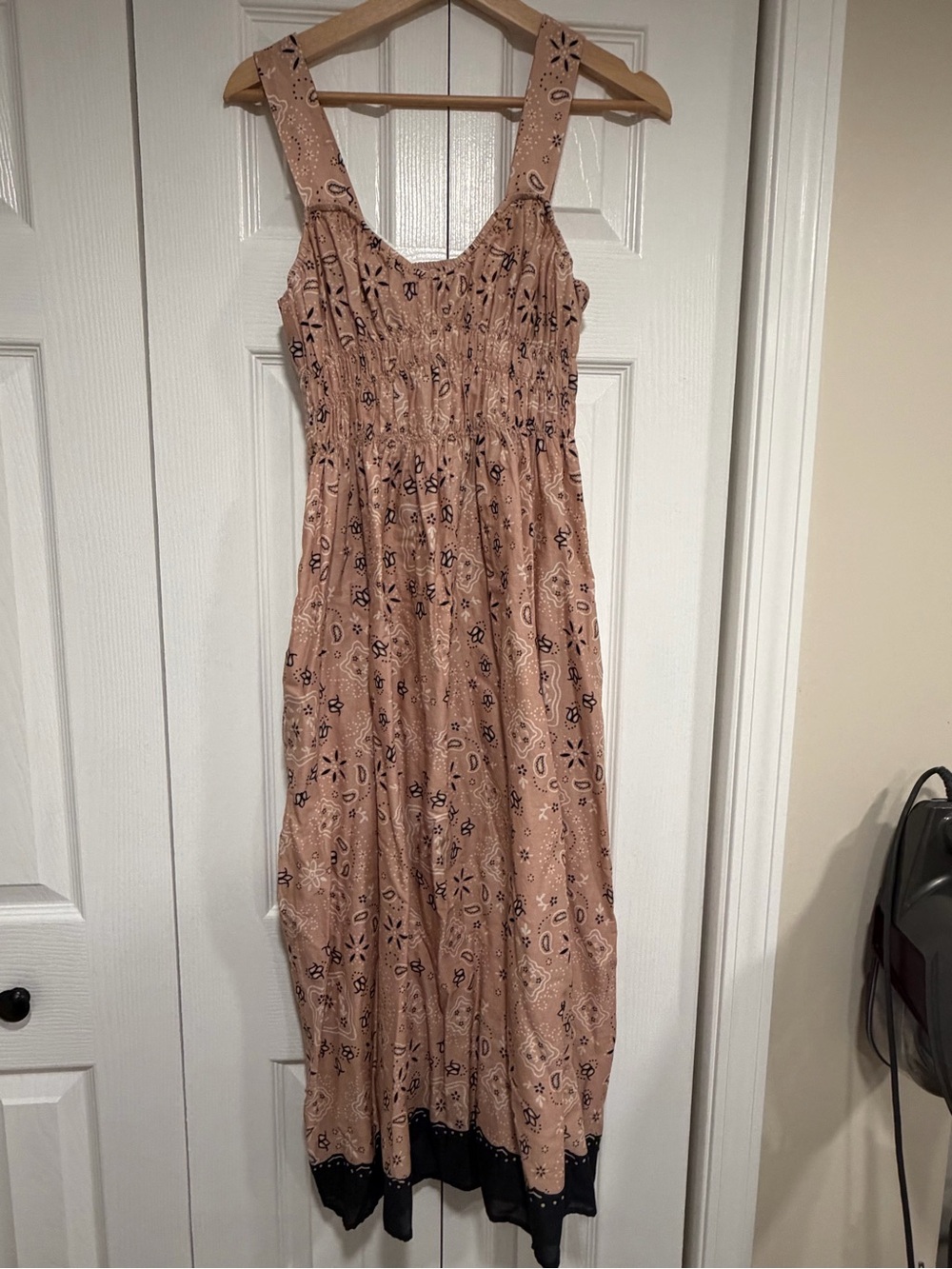 Banana Republic Factory Dusty Rose Bandana-Print Smocked Midi Dress